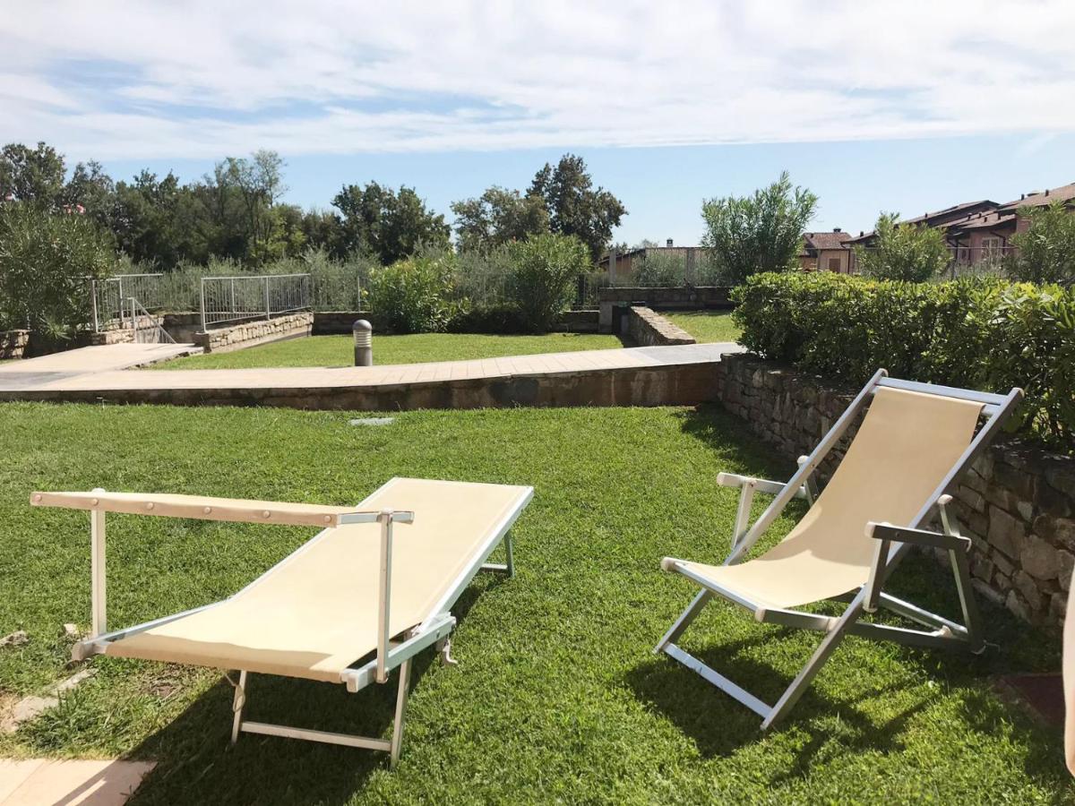 Luxury Apartments - Le Fate - Residence With Pool Manerba del Garda Exterior photo